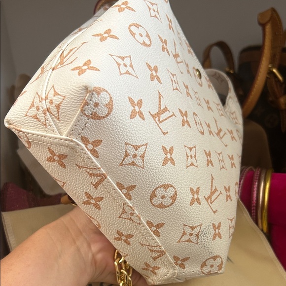 TWO WAY Monogram Coated Canvas & Leather Straps Crossbody Bag COMES WITH BOX - Picture 5 of 13